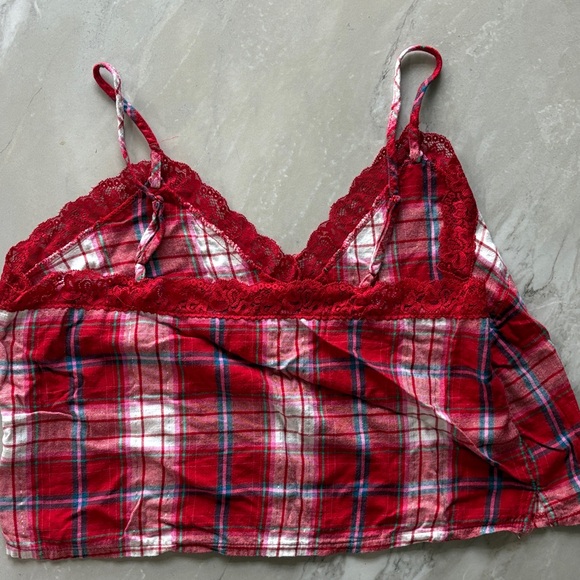 Colsie Red Plaid Lace Camisole - Picture 2 of 3